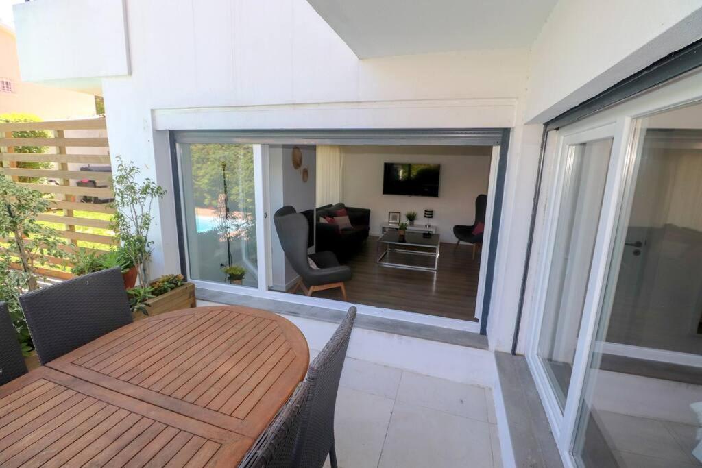 Cascais Getaway With A Shared Pool 아파트 외부 사진