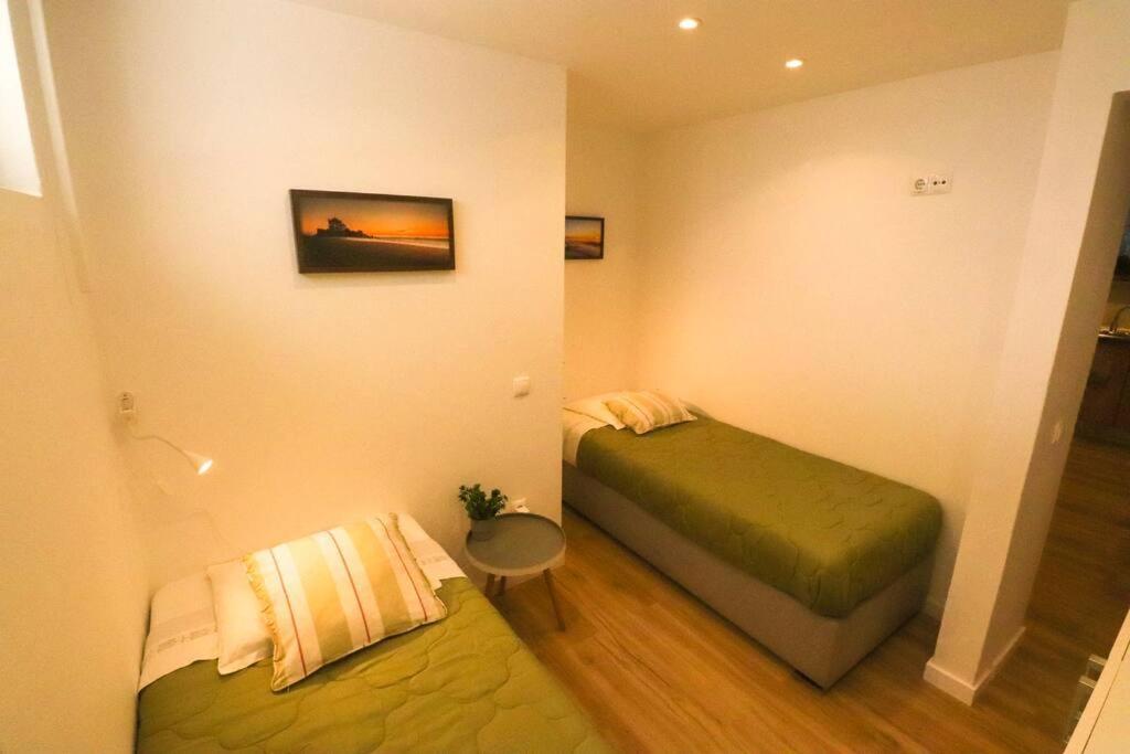 Cascais Getaway With A Shared Pool 아파트 외부 사진